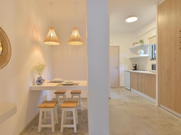 Scenic Studio 4 Batsi