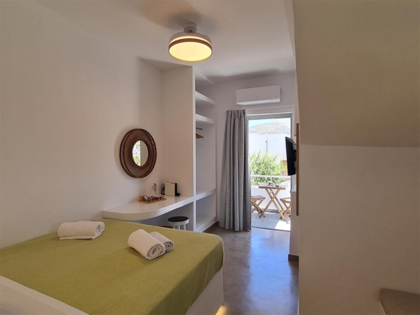 Niriis Studio 1 Room