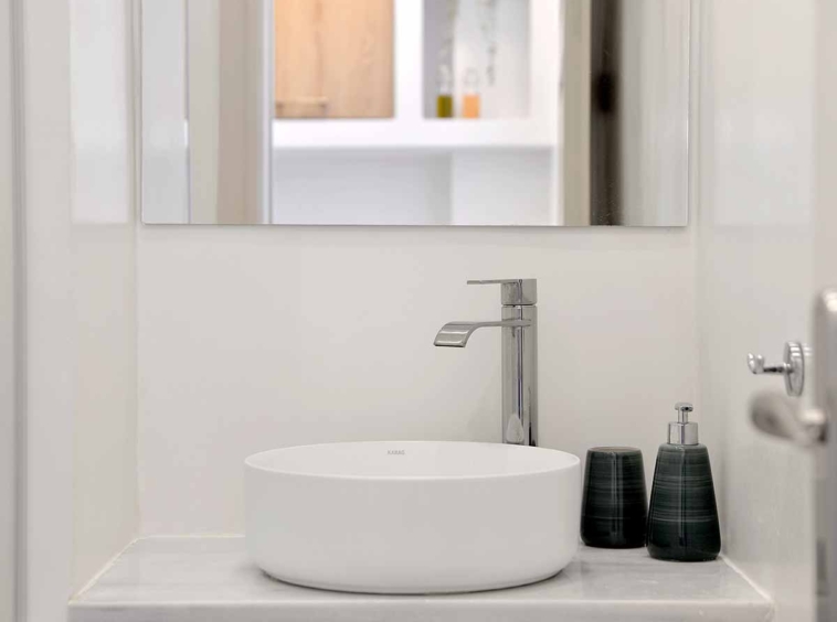 Bathroom - Λουτρό Niriis Eukrate