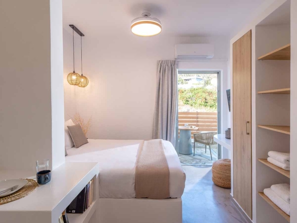 Room - Δωμάτιο Niriis Kymo